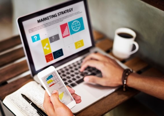 Como a Digitall Evolution Pode Ajudar a Desenvolver Sua Marca e Diferenciar Seu Negócio da Concorrência